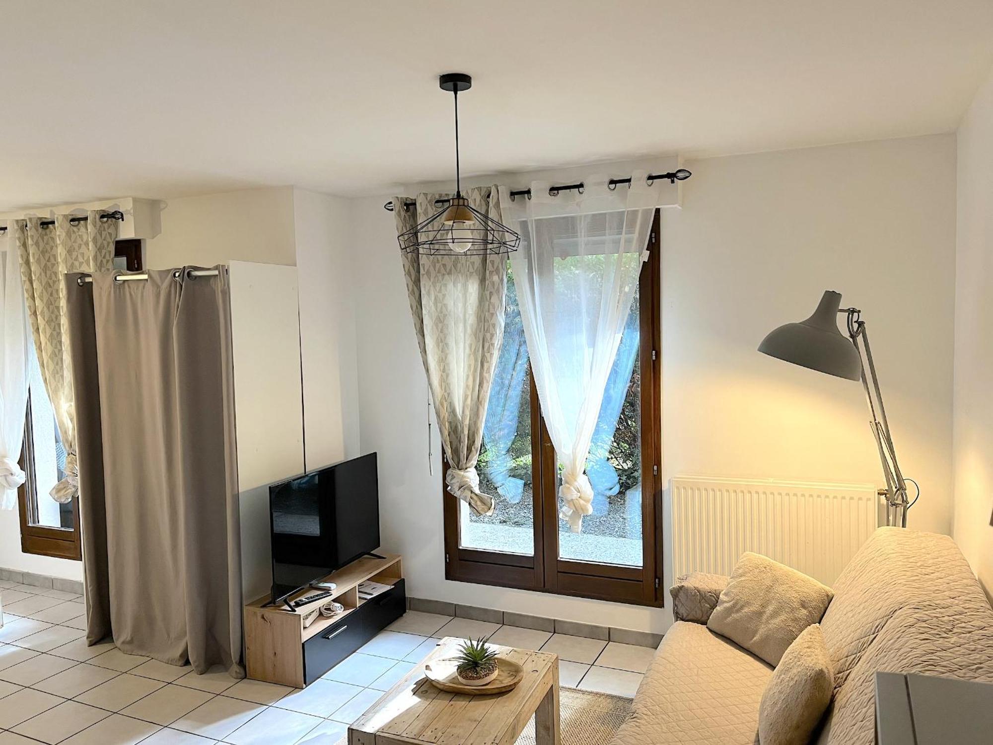 Joli Studio Avec Jardin Apartment Annecy Exterior foto